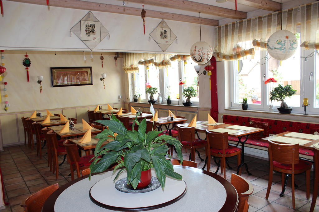 Hotel-Zahringerstube Neuenburg am Rhein Esterno foto